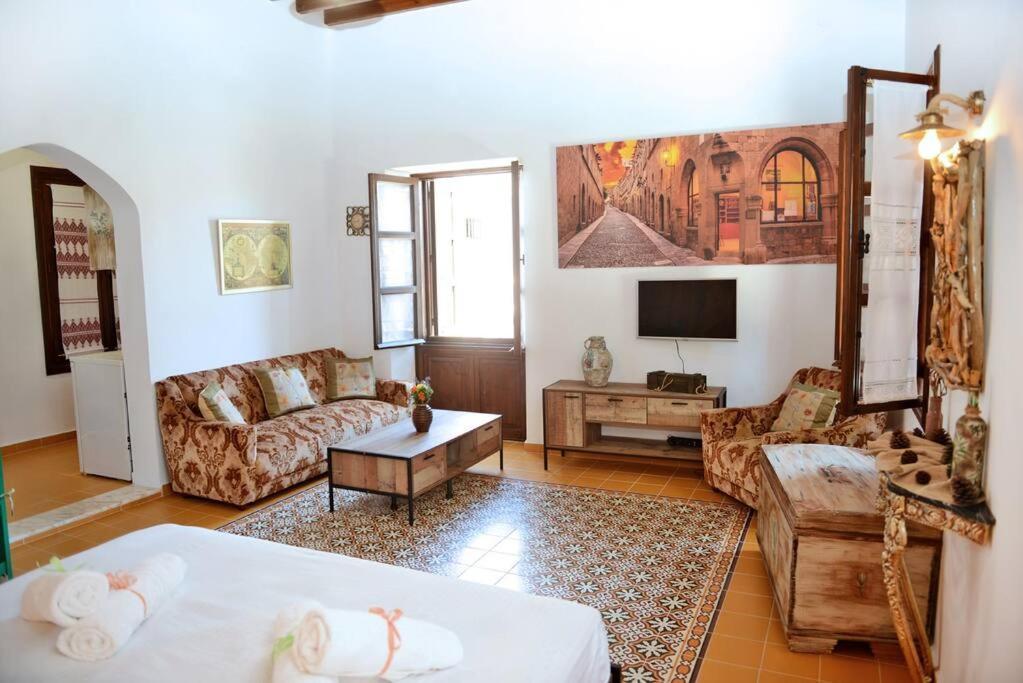 Meandros Suite In Old Town Родос Экстерьер фото